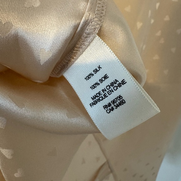 Rebecca Taylor sleeveless mock neck key hole heart blouse - Picture 4 of 5